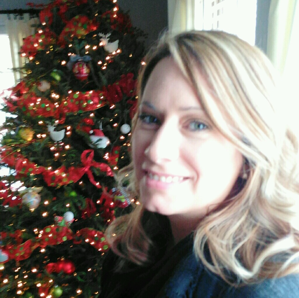 Meet your Posher, Crystal